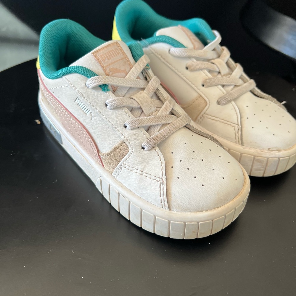 Puma White and Pink girls Sneakers